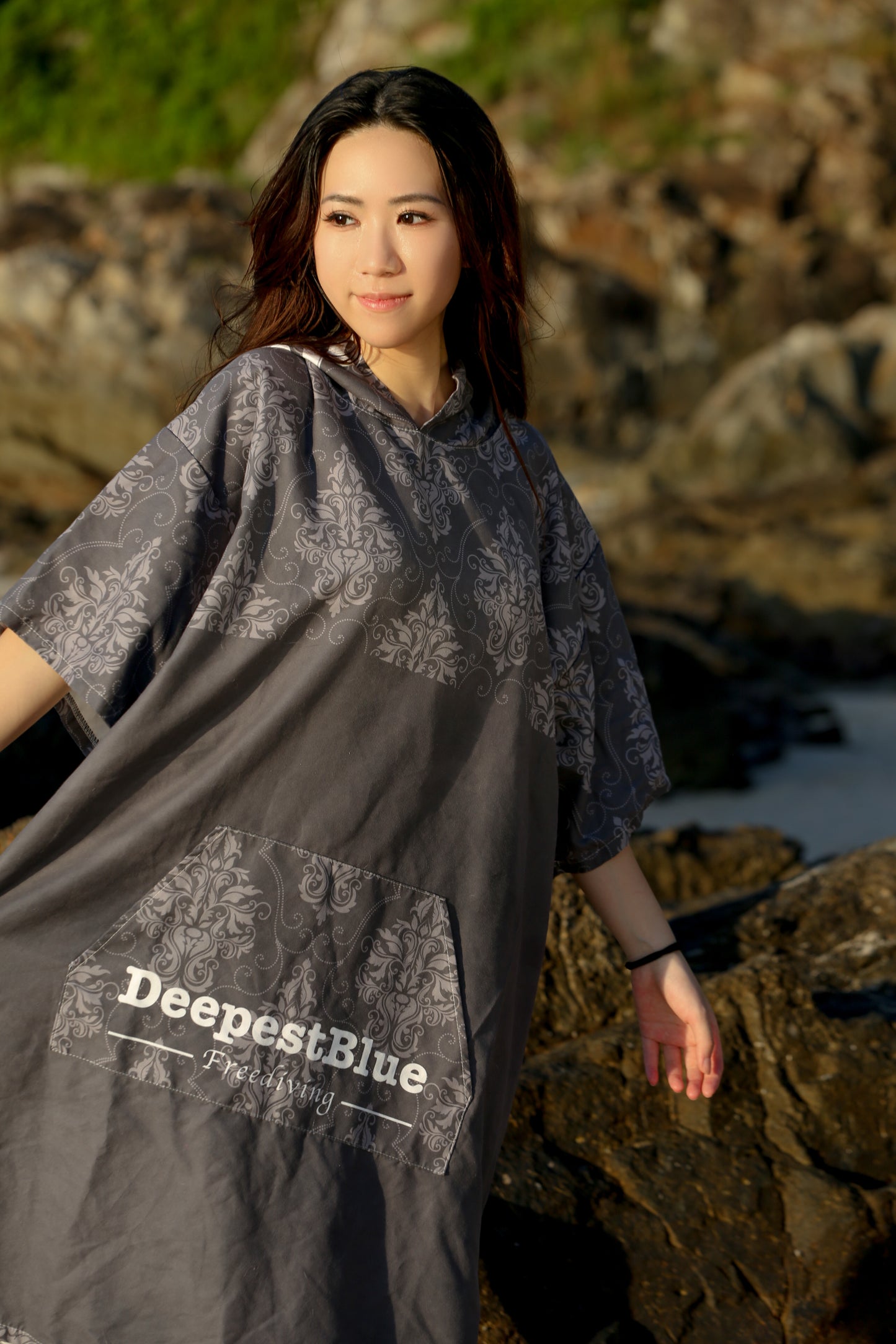 成人毛巾衣、潛水斗篷